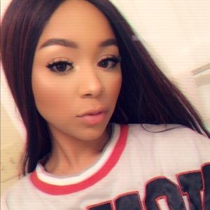 Meet your Posher, Anissa